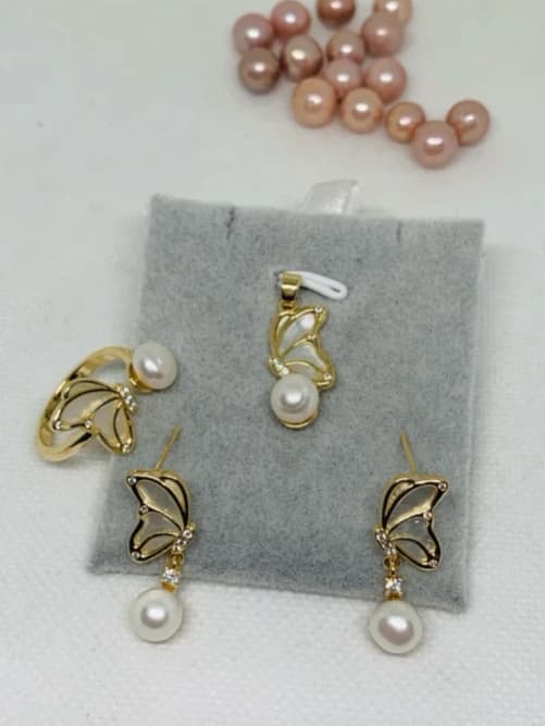 LOMBOK MUTIARA ASLI